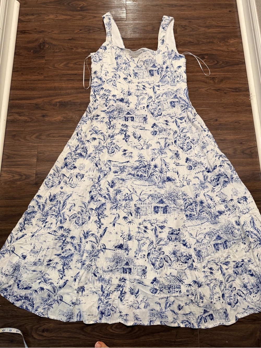 Joie White and Blue Toile Midi Dress - Picture 3 of 9